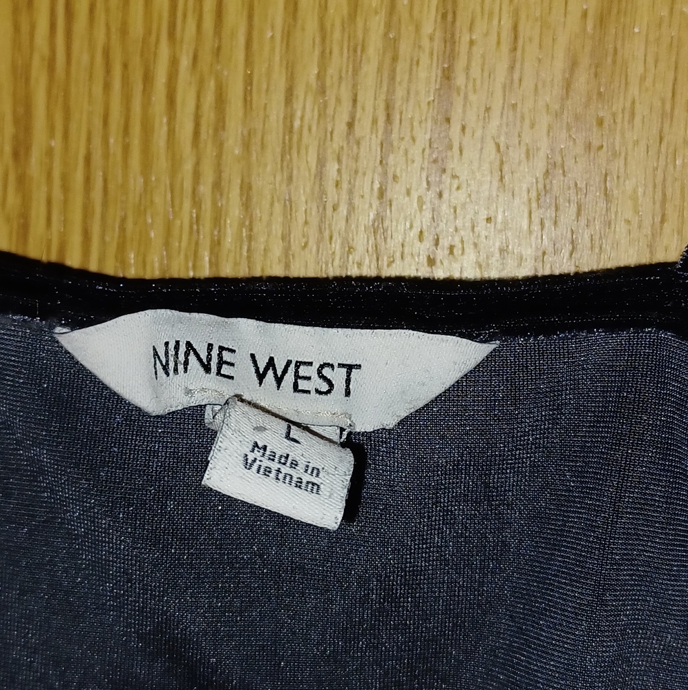 Nine West Top - Picture 3 of 4
